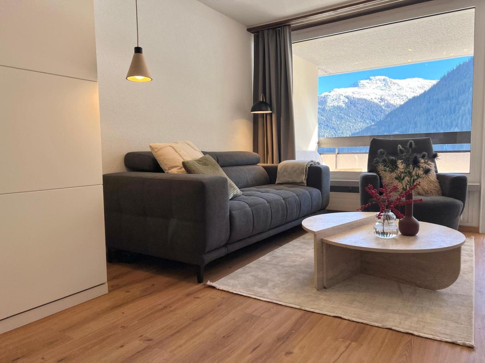 New Renovated Apartment In Center Of ダヴォス・プラッツ エクステリア 写真