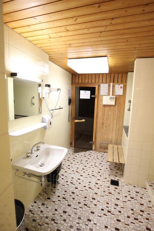 New Renovated Apartment In Center Of ダヴォス・プラッツ エクステリア 写真