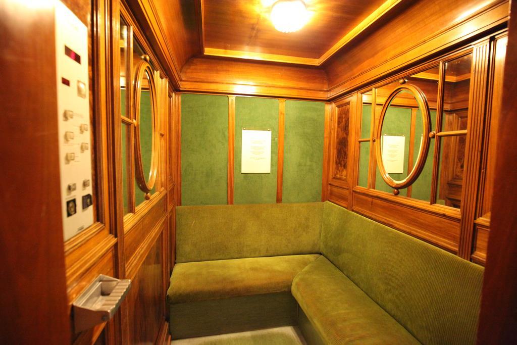 New Renovated Apartment In Center Of ダヴォス・プラッツ エクステリア 写真
